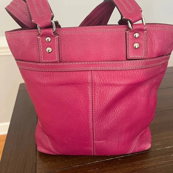 Coach turn lock tote bag - Picture 15 of 15